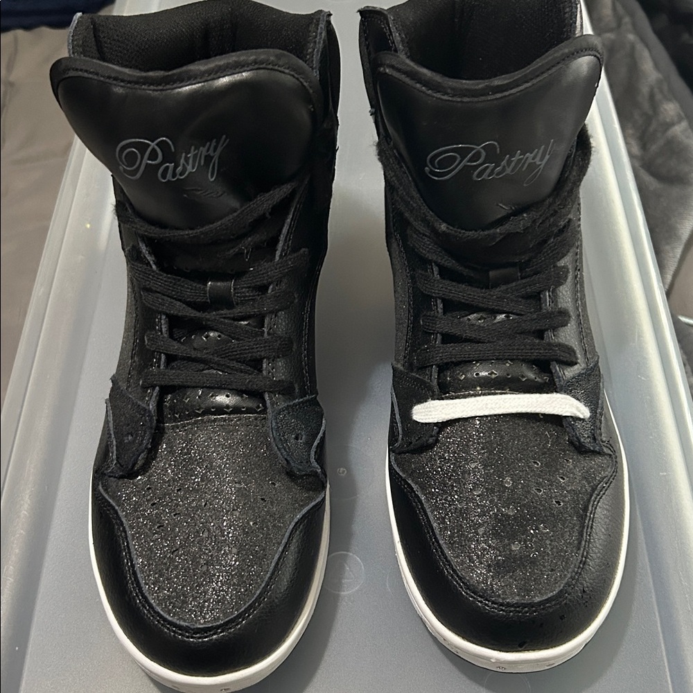 Pastry Glittery Black High-Tops